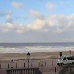 Residence Beach Apartment